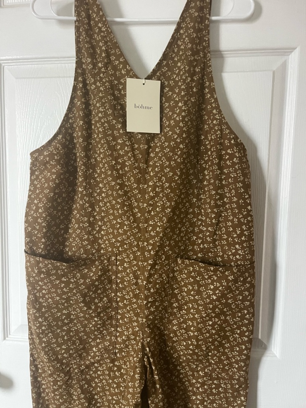 100% cotton Böhme Utility Jumpsuit with Wide adjustable Straps and pockets - Picture 3 of 11